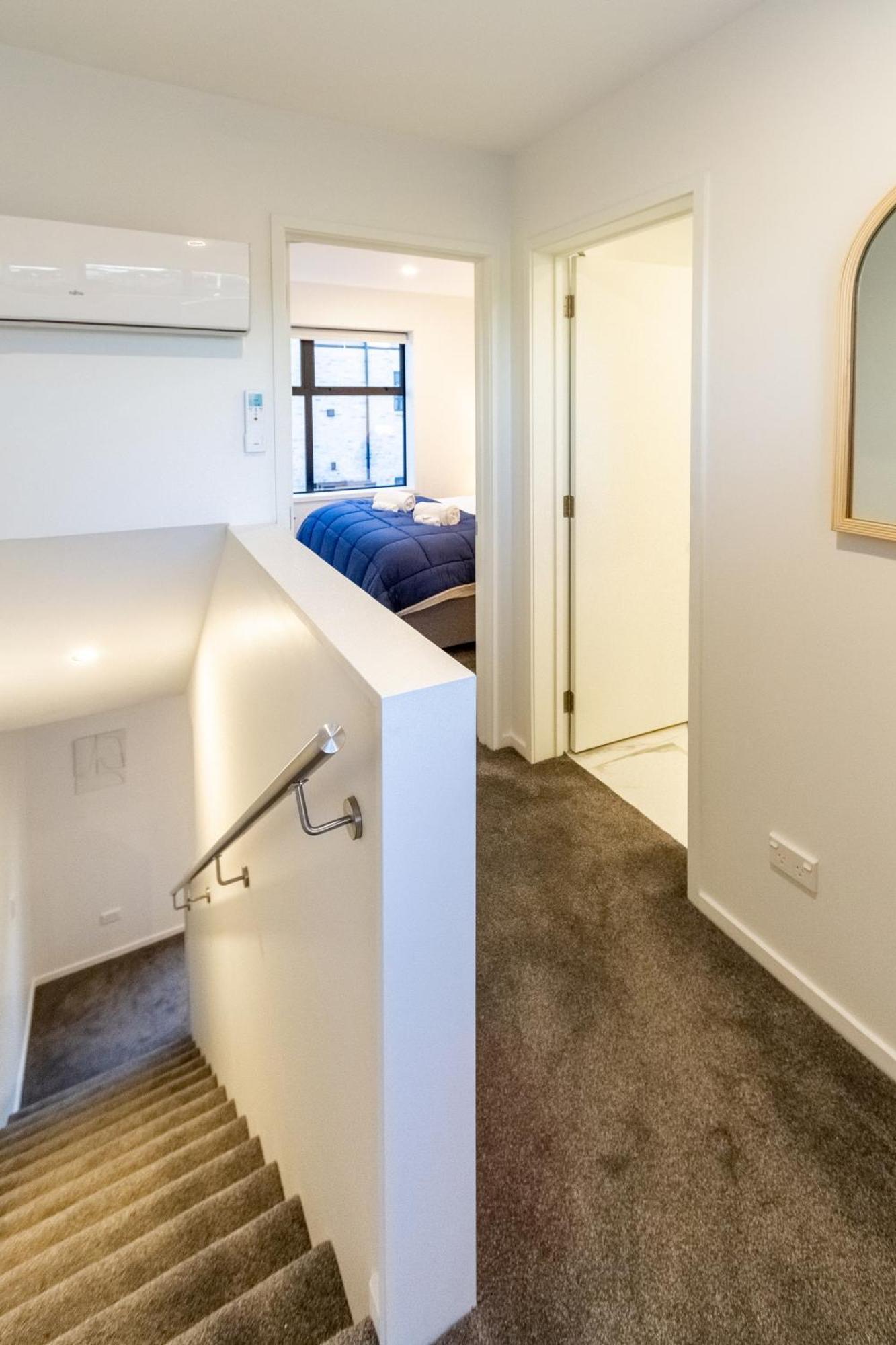 Urban Elegance - 2 Bed, 2 Bath In The Cbd Daire Christchurch Dış mekan fotoğraf