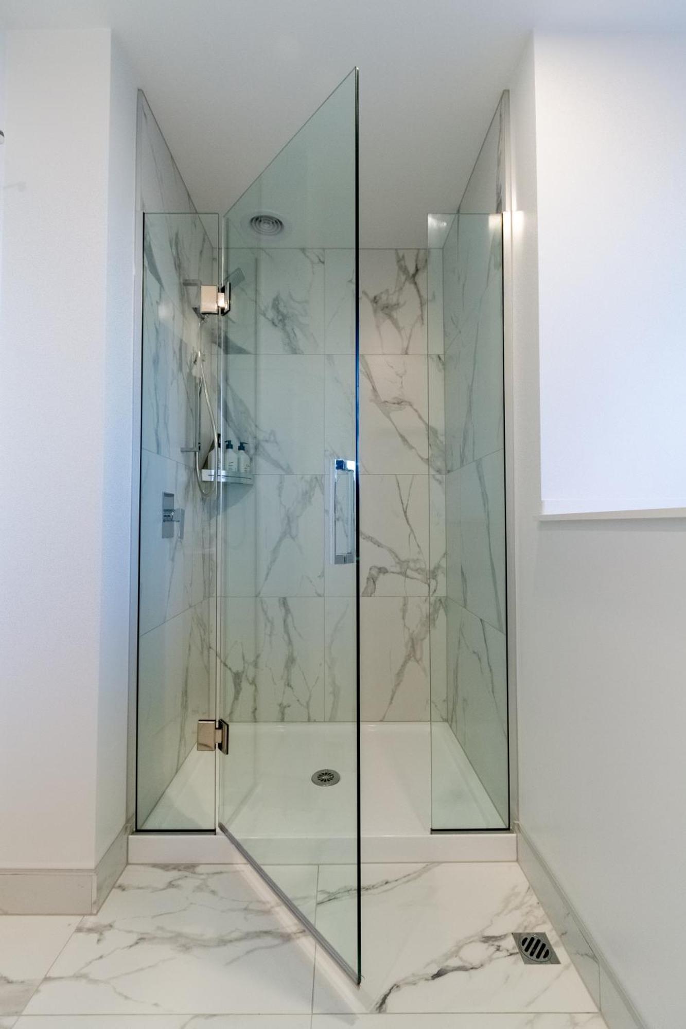 Urban Elegance - 2 Bed, 2 Bath In The Cbd Daire Christchurch Dış mekan fotoğraf