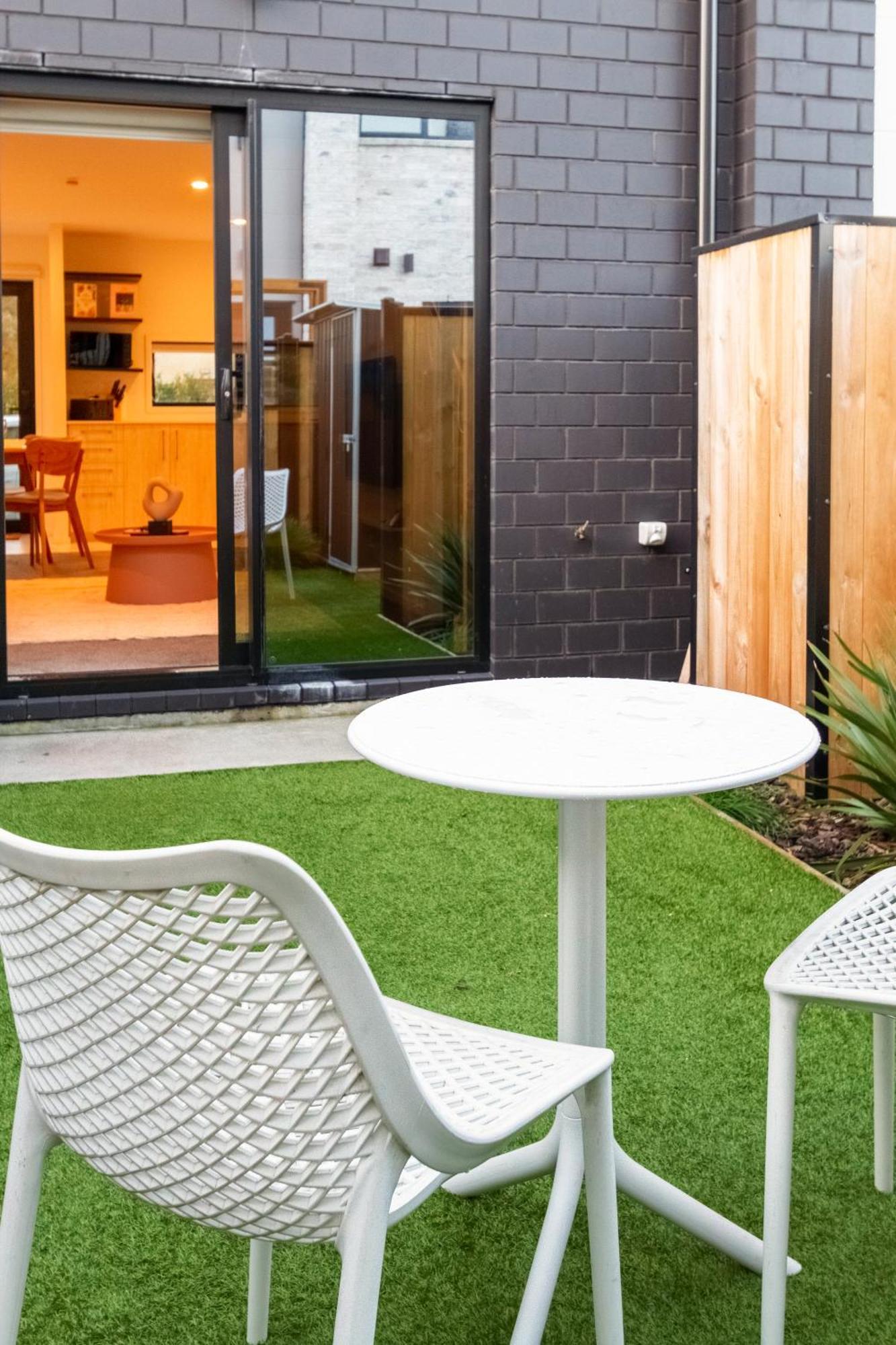 Urban Elegance - 2 Bed, 2 Bath In The Cbd Daire Christchurch Dış mekan fotoğraf